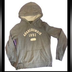 Abercrombie & Fitch woman sweaters size M set of 2